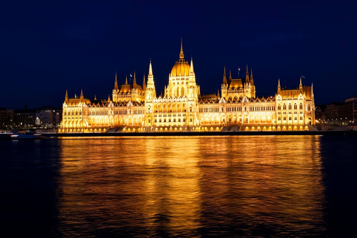 Tour Nocturno Parlamento Budapest