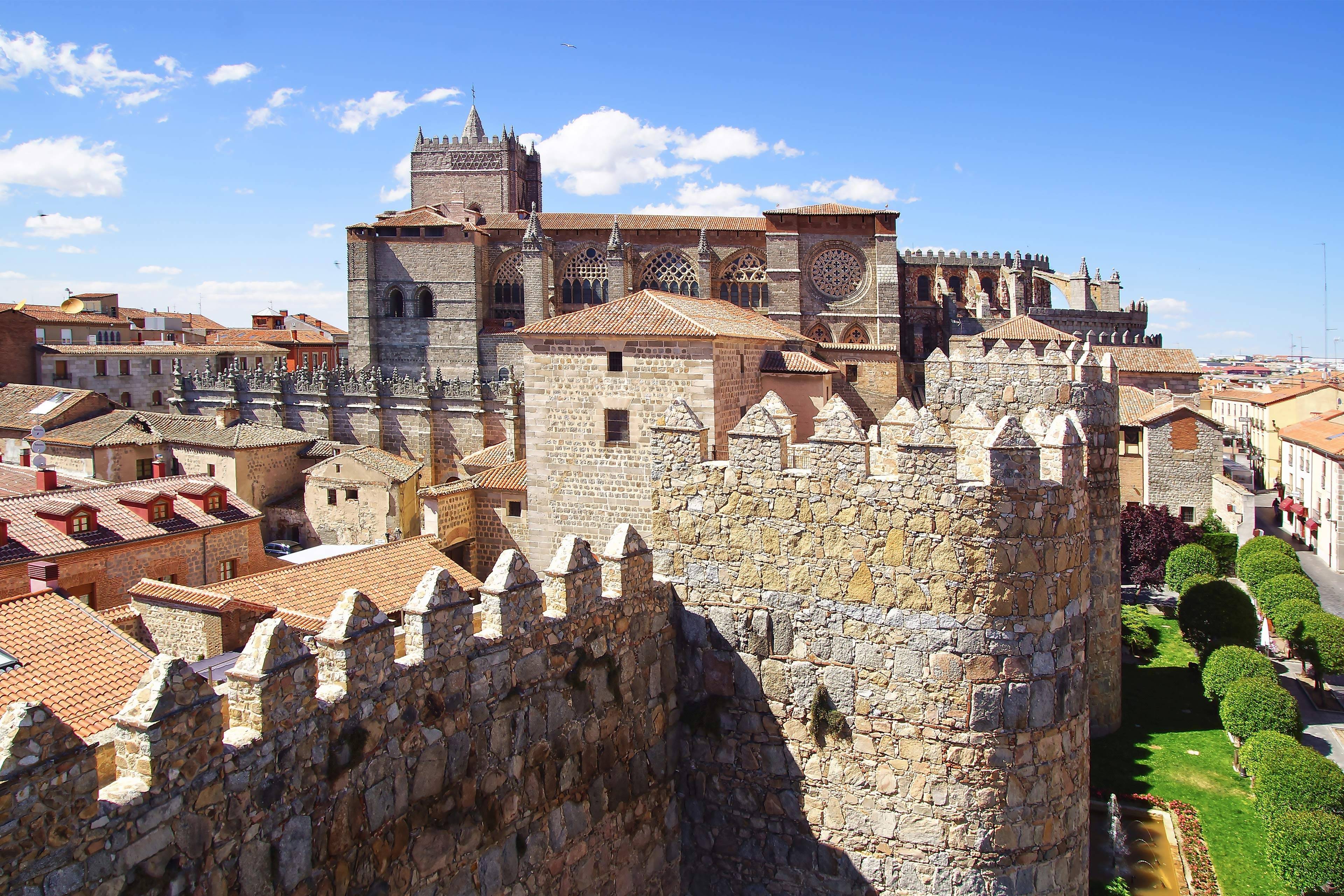 murallas avila espana madrid