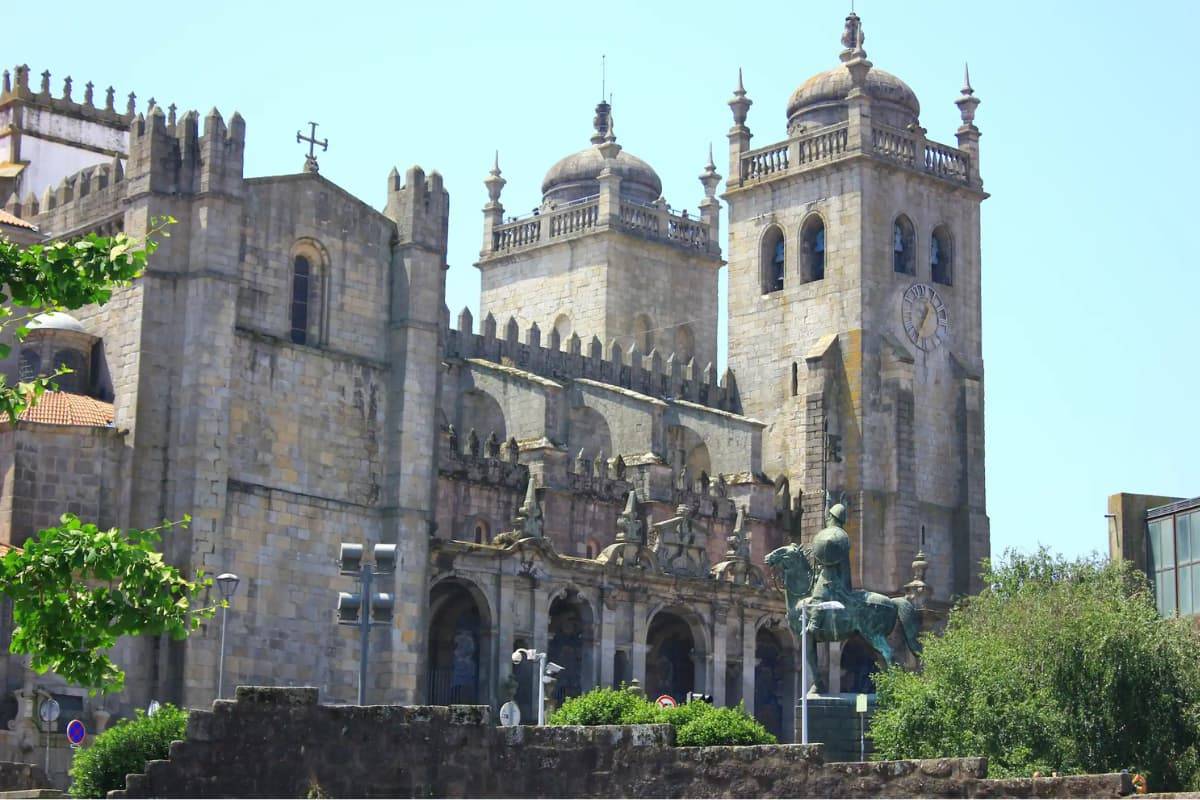 Porto Free Tour Fundamental