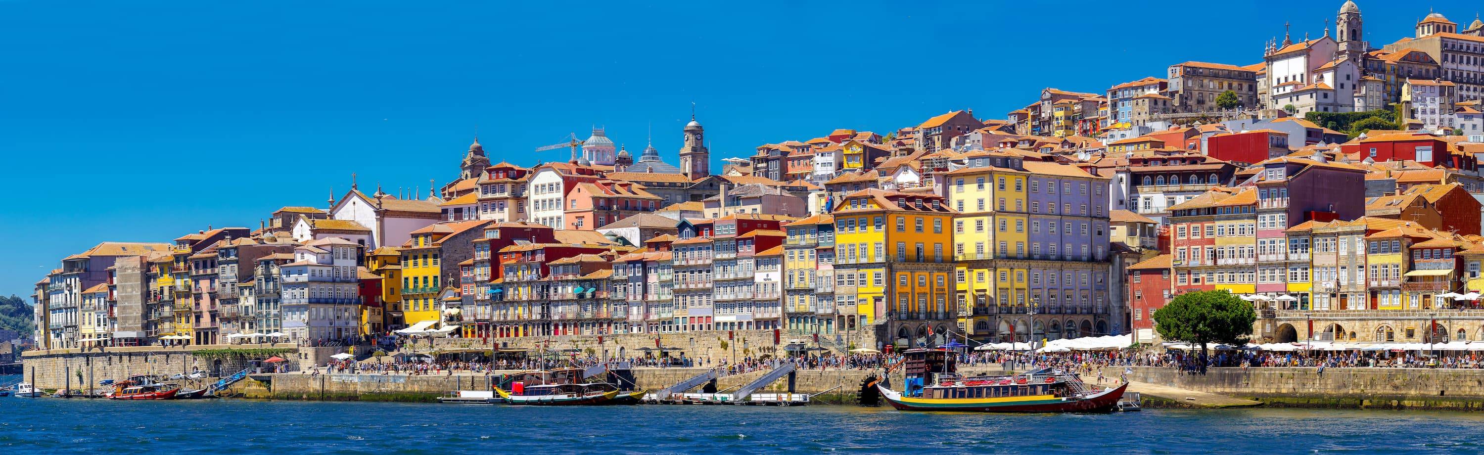 Tour de las Riberas del Douro en Oporto, viaje en barco y visita a bodega
