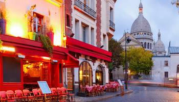 Montmartre Free Walking Tour: Moulin Rouge to Sacre Coeur