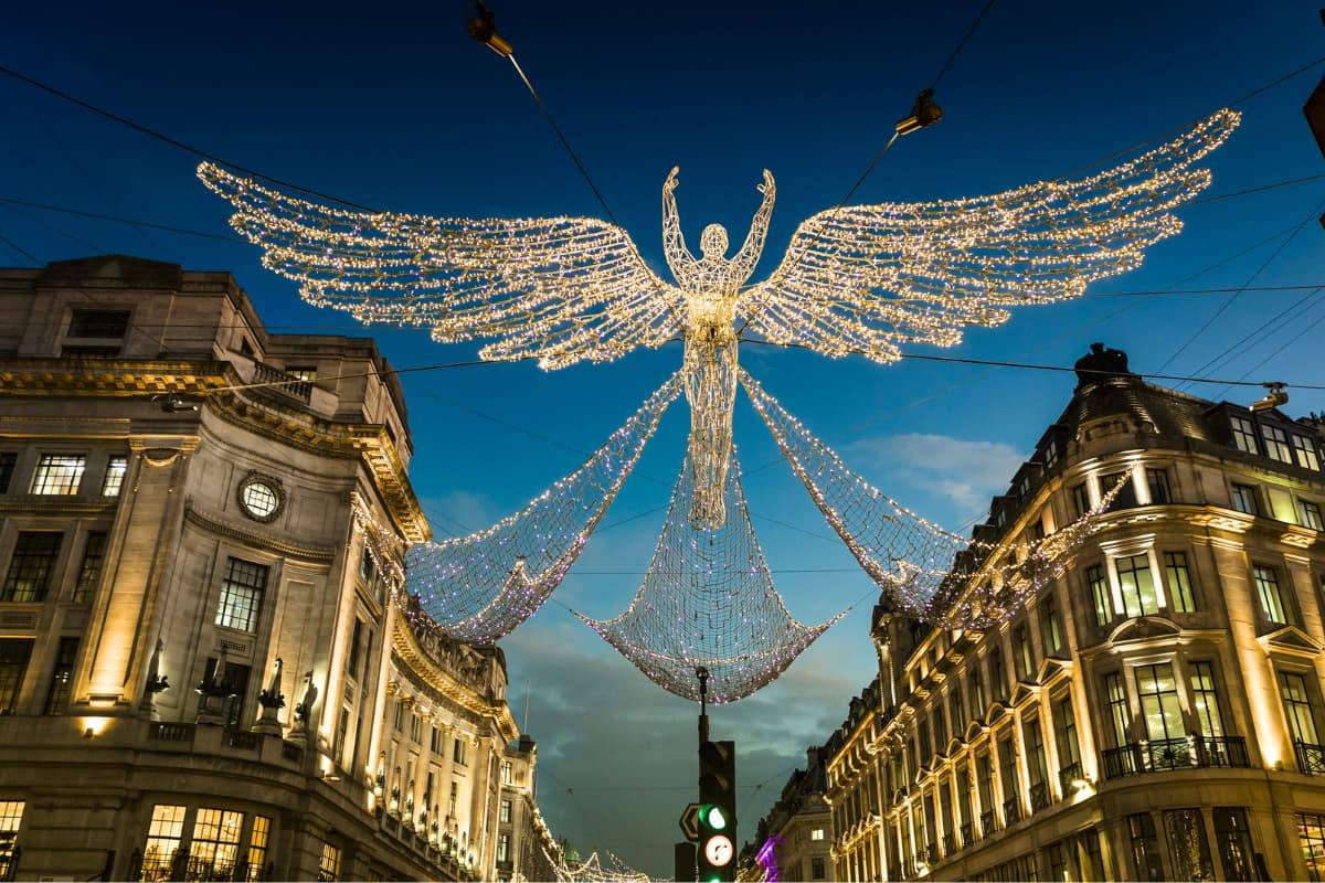 Decoraciones y luces de Navidad en Regent Street
