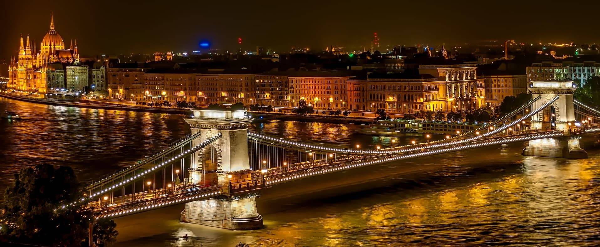 Free Tour Nocturno por Budapest