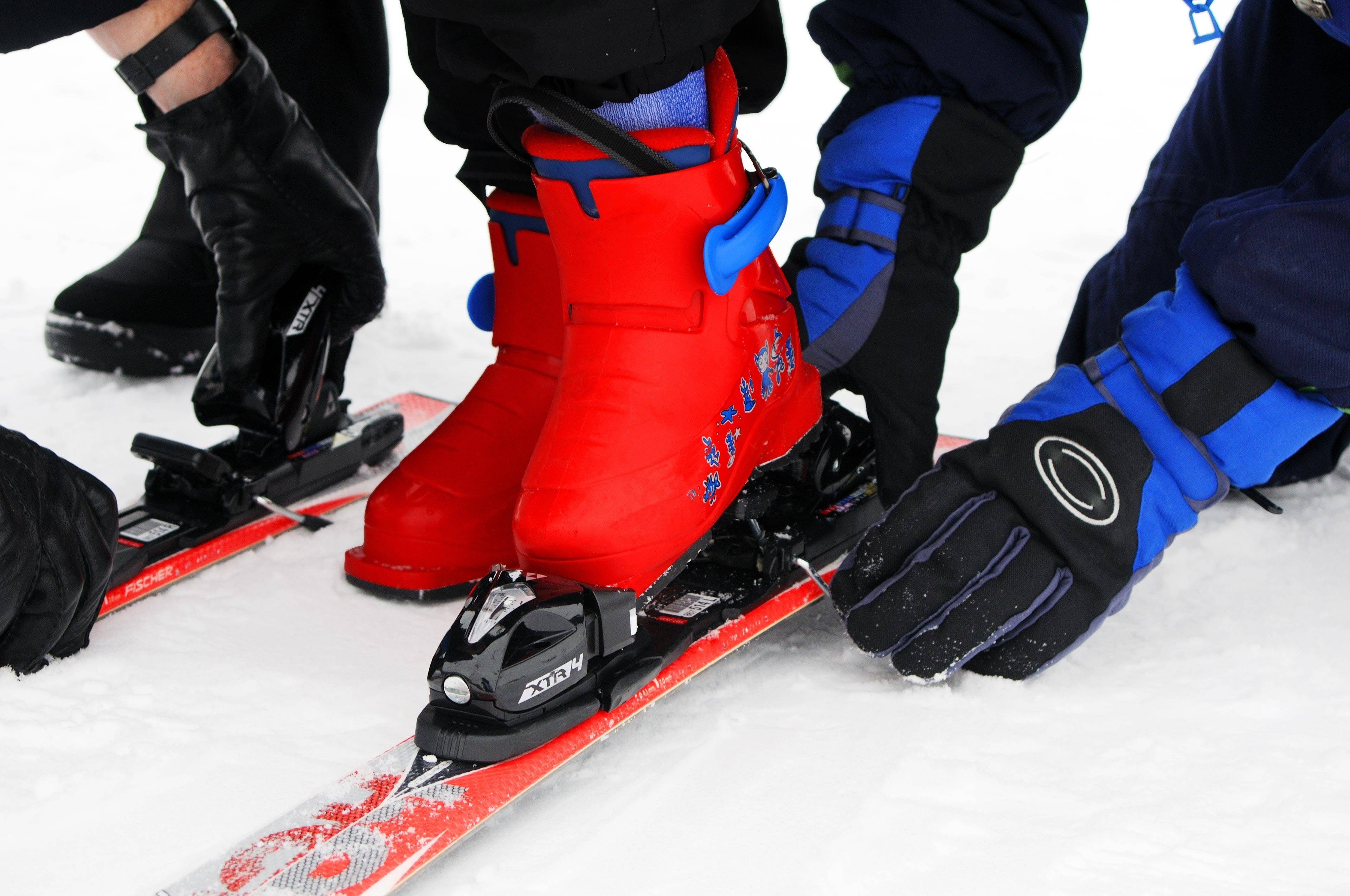 Ski Adobestock 19806983