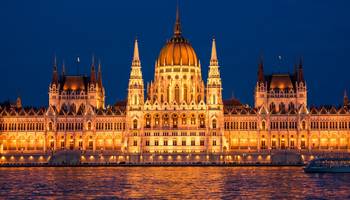 Tour Nocturno Budapest Con Paseo Barco