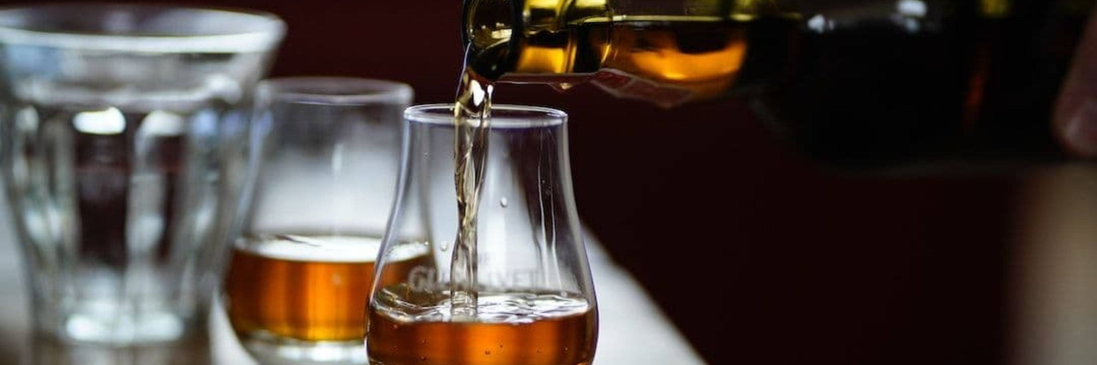 Cata de Whisky Escocés en Edimburgo - El Verdadero Espíritu de Escocia