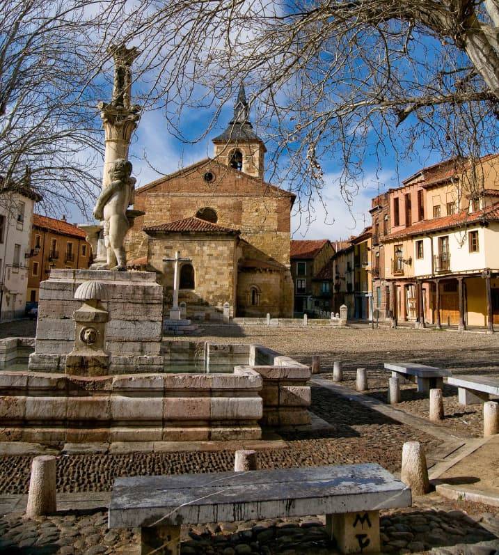 Plaza Del Grano Leon