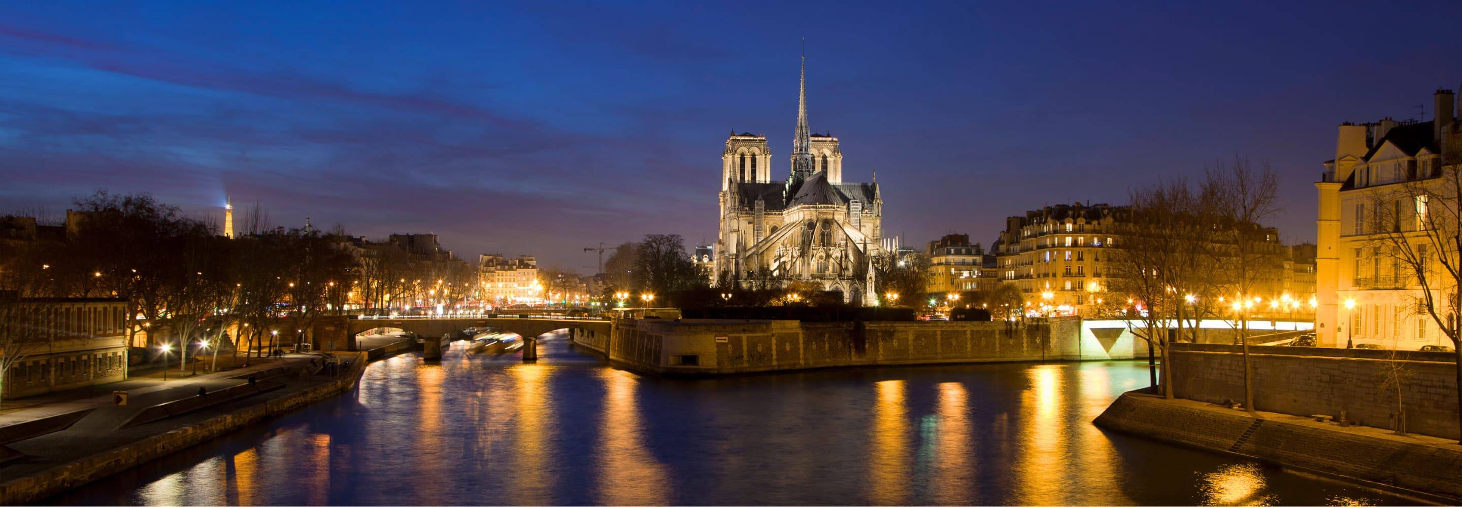 Paris by Night Walking Tour