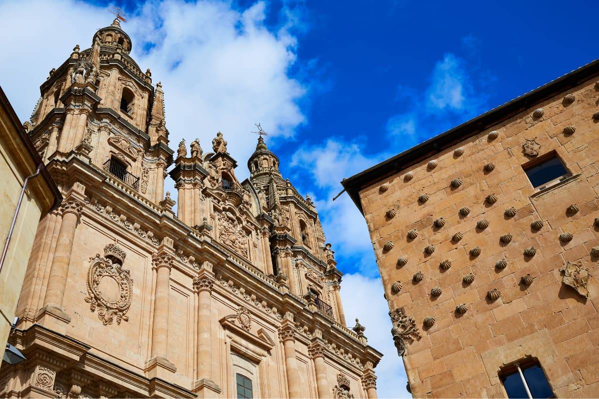 Casa de las Conchas y la Clerecía