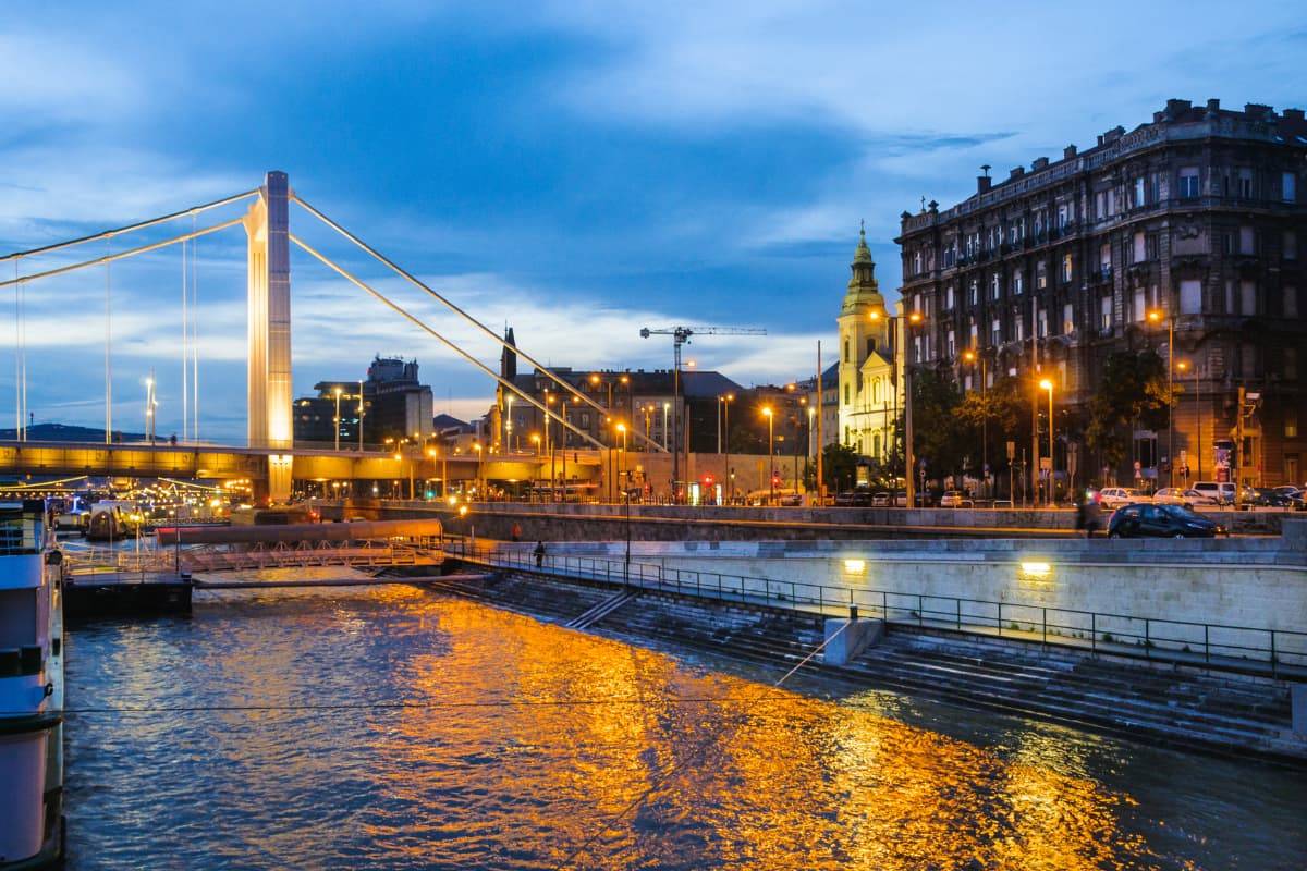 Tour Nocturno Por Budapest
