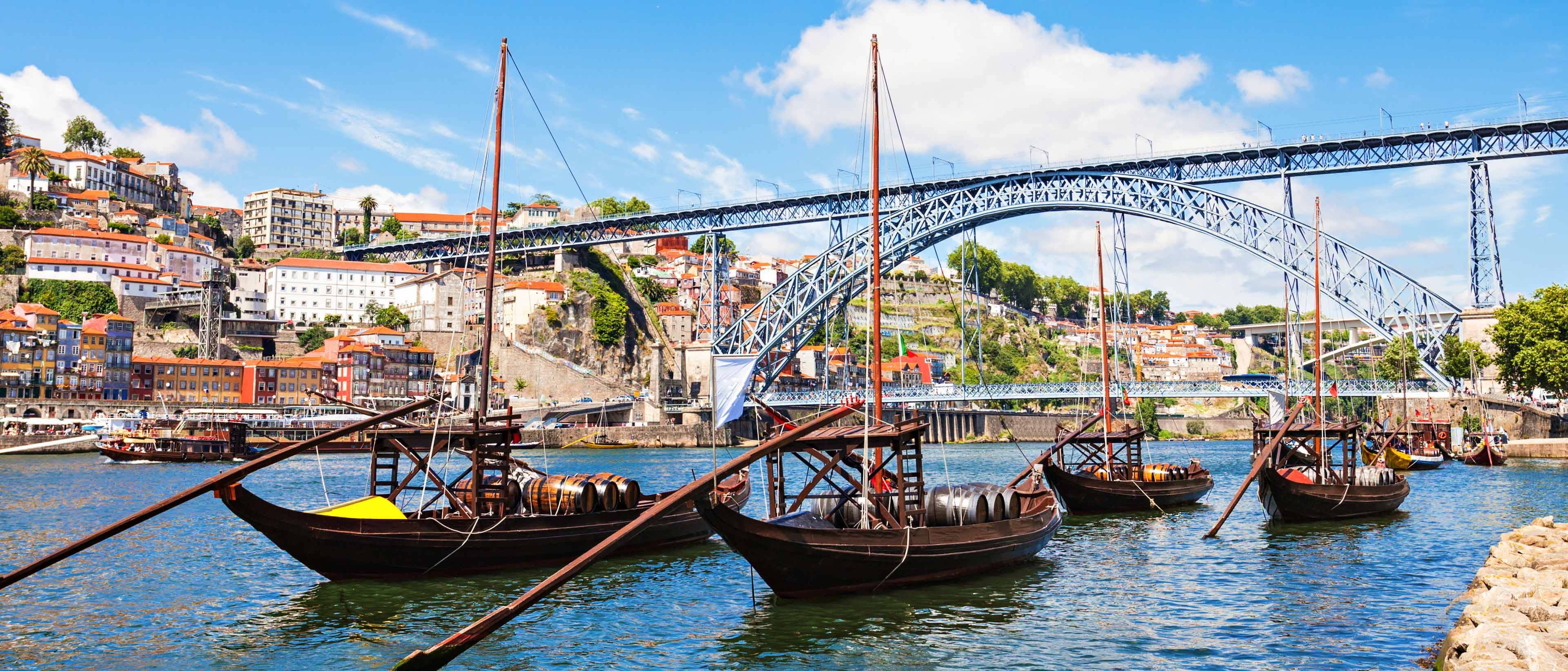 Oporto Medio Día Con Cata De Vinos Y Crucero