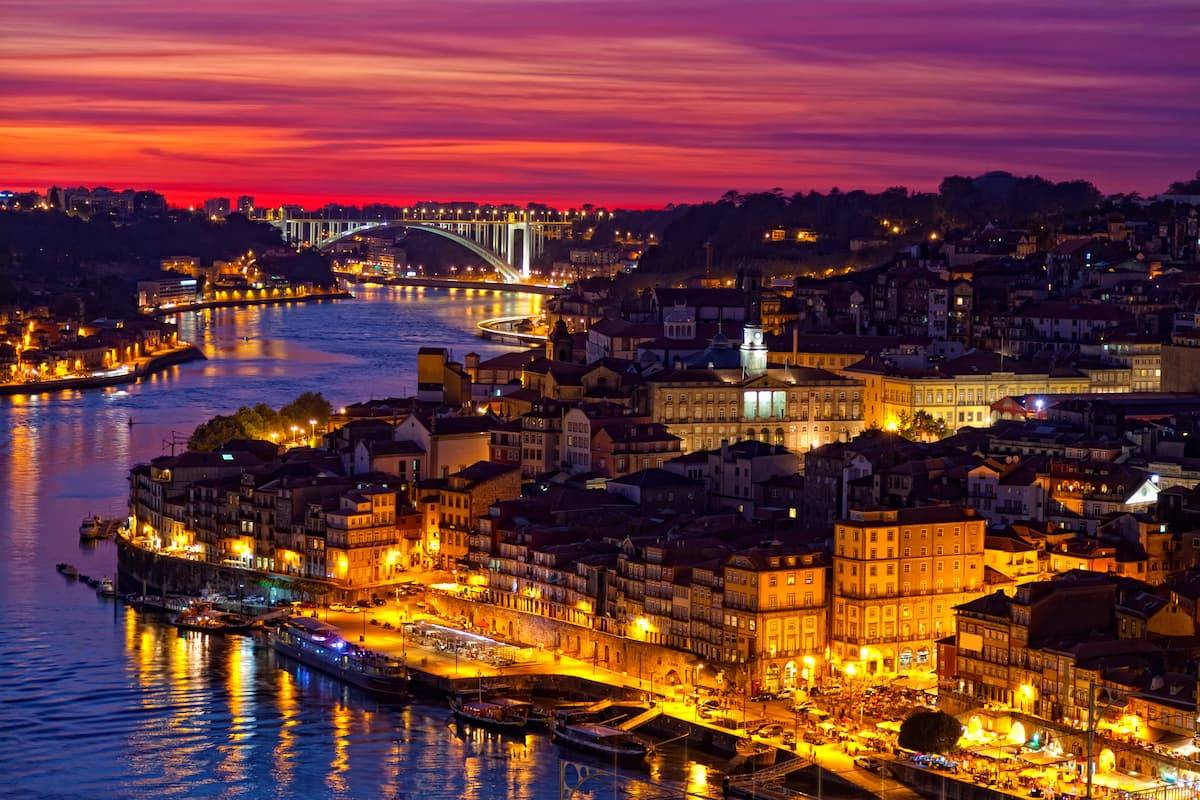 Top Things to Do in Porto's Ribeira District