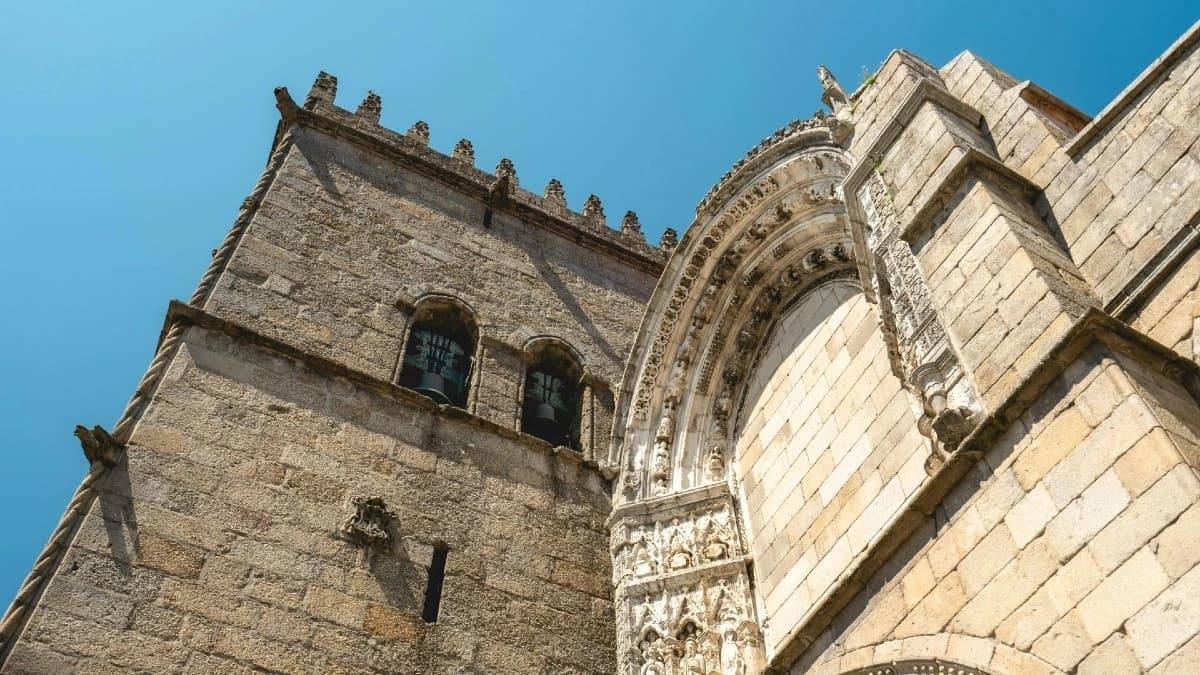 Guimaraes Church Nossa Senhora Da Oliveira