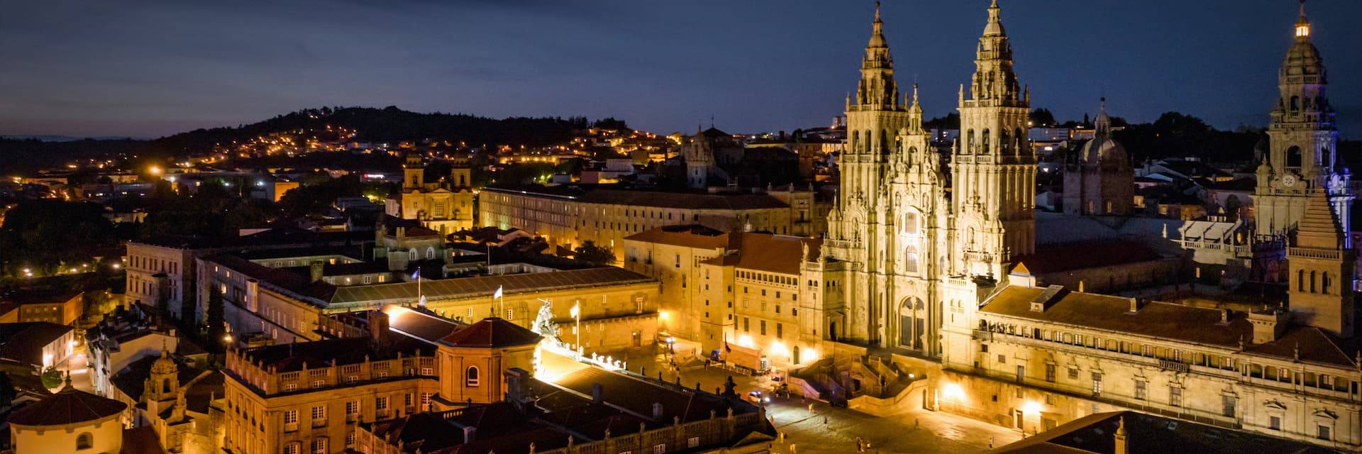 Free Tour Nocturno Santiago de Compostela: Juego de la Oca y Templarios