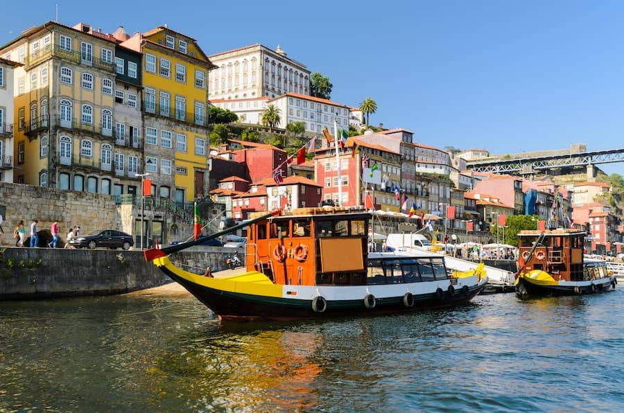 Paseo En Barco En Oporto